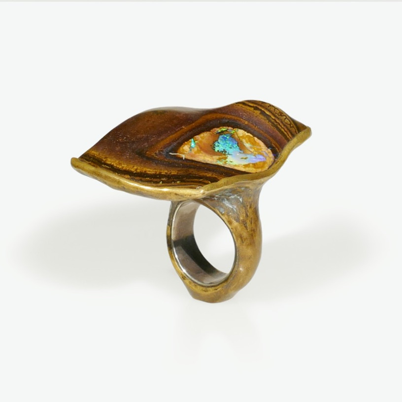 Ring in boulder opal and bronze
