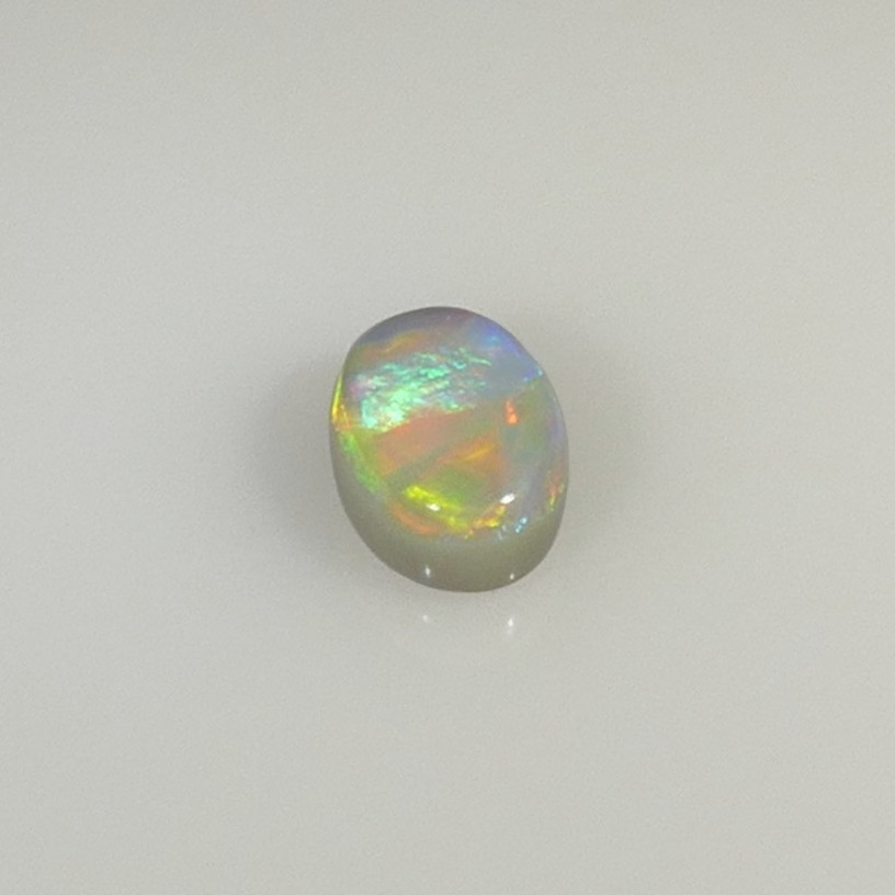 light opal L020131