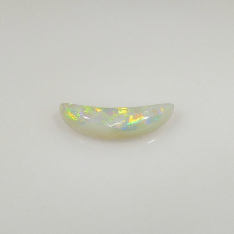 light opal L020138