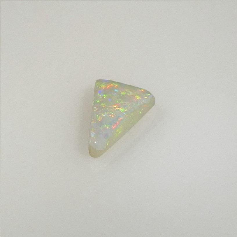 light opal L020140